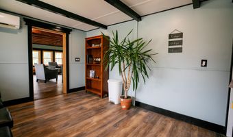 875 Hammond St, Bangor, ME 04401