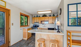 663 N Knob Hill Ct, Big Lake, AK 99623