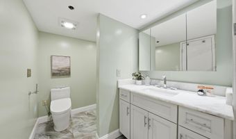 1600 N OAK St 1410, Arlington, VA 22209