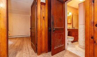 3442 Flat River Rd, Coventry, RI 02816