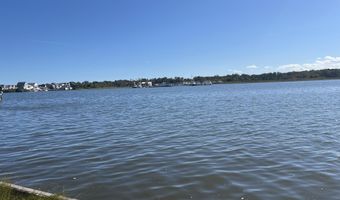 185 Harbor Inn Rd, Bayville, NJ 08721