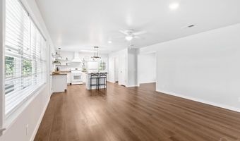 207 14th Ave, Atmore, AL 36502