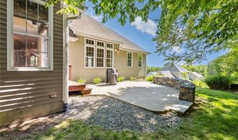 125 West Rd, Cumberland, RI 02864