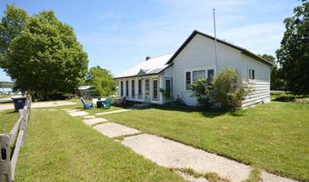 5924 Elm St, Alba, MI 49611
