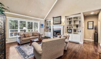 3702 Mountainview Rd, Bentonville, AR 72712