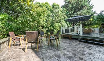 7016 WILSON Ln, Bethesda, MD 20817