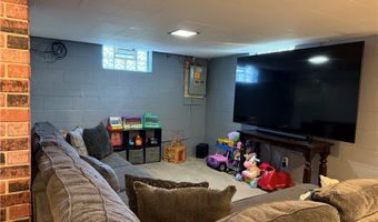 2414 Watson Ave, Alliance, OH 44601