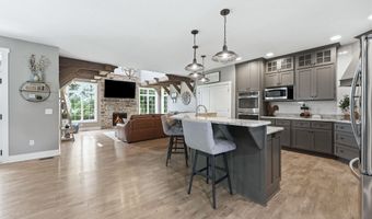6264 Deer Hollow Rd, Auburn, IN 46706