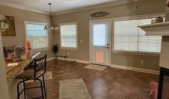 185 Apple Blossom Dr, Brandon, MS 39047
