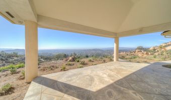 1991 Via Ladera, Fallbrook, CA 92028
