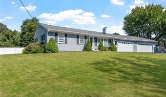 40 Murphy Dr, Cumberland, RI 02864