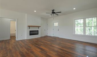 213 Berkley St, Ashland, VA 23005