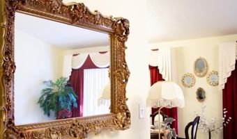 521 N Calhoun Shores Pkwy, Calhoun Falls, SC 29628