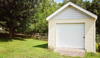 114 Corrie Ln, Bedford, IN 47421