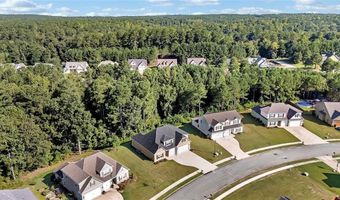 616 Whispering Pines Dr, Macon, GA 31211