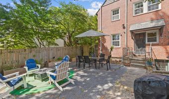 741 E LAKE Ave, Baltimore, MD 21212