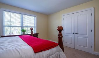 107 Woodhill Rd, Bardstown, KY 40004
