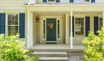 6 Kristen Way, Clinton, CT 06413