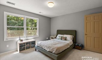 3324 Whitburn Ct SE, Ada, MI 49301