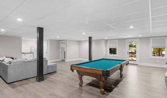 967 Five Points Rd, Barnesville, GA 30204