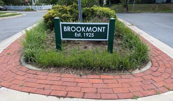 6020 BROAD St, Bethesda, MD 20816