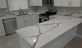 12744 Running Deer, Apple Valley, CA 92308