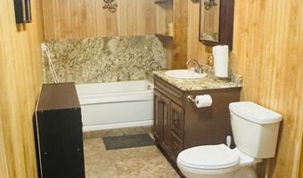 13932 Navaho St, Abbeville, LA 70510