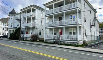 176 RAILROAD St, Lincoln, RI 02838
