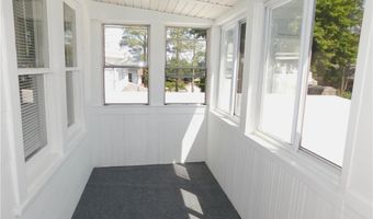 2411 S 5th St 2Nd Floor, Allentown, PA 18103