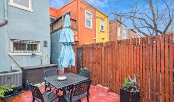 2209 12TH Pl NW, Washington, DC 20009