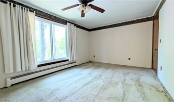 6409 Old Wood Rd, Ashtabula, OH 44004