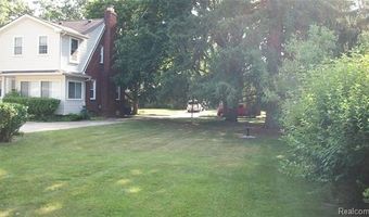 6528 Winona St, Allen Park, MI 48101