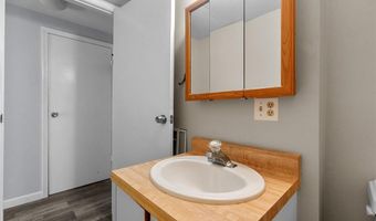 55 Homer St B, Newport, RI 02840