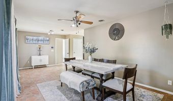 117 Old Oaks Dr, Ballwin, MO 63011