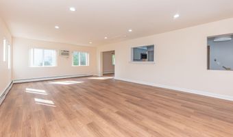 1520 Traver Rd, Ann Arbor, MI 48105