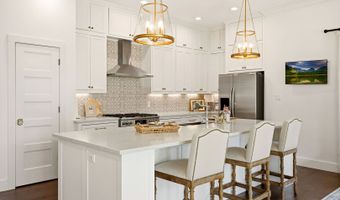 301 OGDEN Ln, Alamo Heights, TX 78209