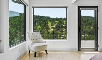 725 Timber Ln, Boulder, CO 80304