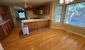 104 Autumn Hill Ct, Archdale, NC 27263