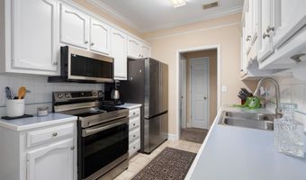 132 GREENFIELD Ln, Alabaster, AL 35007
