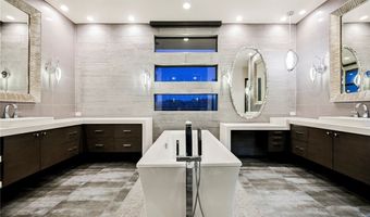 94 Glade Hollow Dr, Las Vegas, NV 89135
