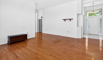 11 Valley Stream Pl, Barnegat, NJ 08005