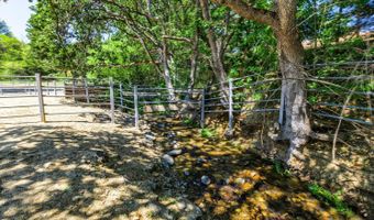 550 Crowson Rd, Ashland, OR 97520