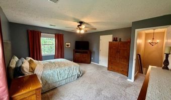 202 Brierwood Ln, Beaver, WV 25813