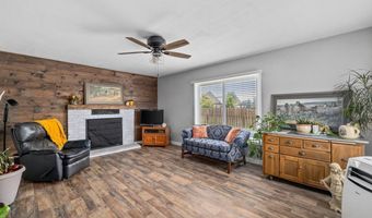 910 DITTMAN Ct, Cheyenne, WY 82009