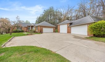 9200 Bailey Dr NE, Ada, MI 49301
