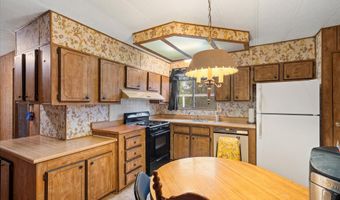 16578 Blue Horse Rd, Anderson, CA 96007