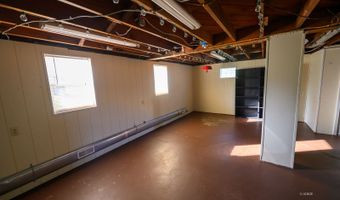 43 Pomeroy Rd, Athens, OH 45701