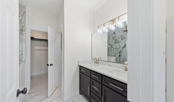 142 S 11th St, Aransas Pass, TX 78336