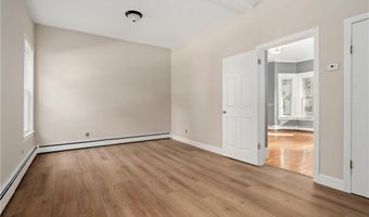 1450 Tarkiln Rd, Burrillville, RI 02830