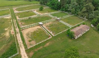 231 Hurricane Bluff Dr, Benton, LA 71006